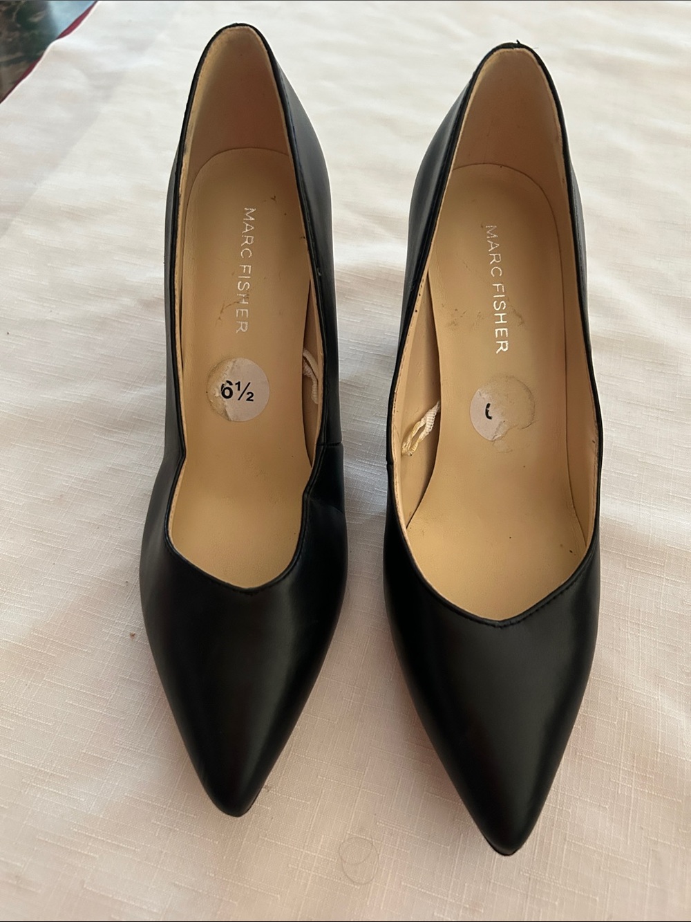 Marc Fisher Black Pointed-Toe Leather Pumps